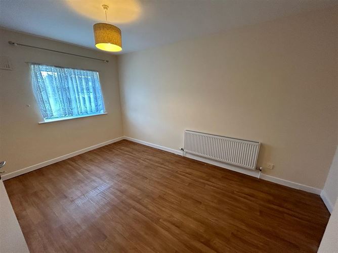 10 Lotamore Grove, Mayfield, Cork