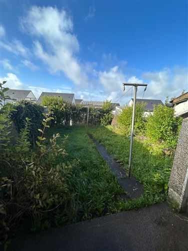 10 Lotamore Grove, Mayfield, Cork