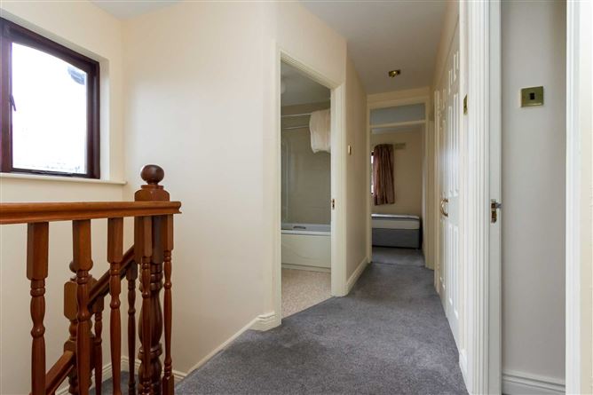 2 Belmont Green, Galloping Green, Stillorgan, County Dublin