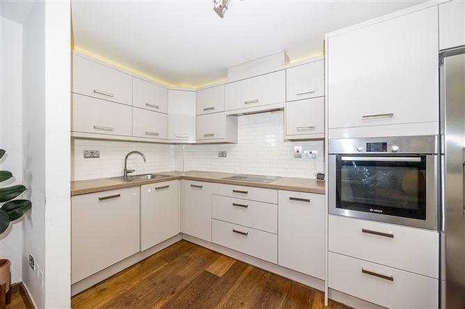 3 Parkview Grove , Finglas, Dublin 11