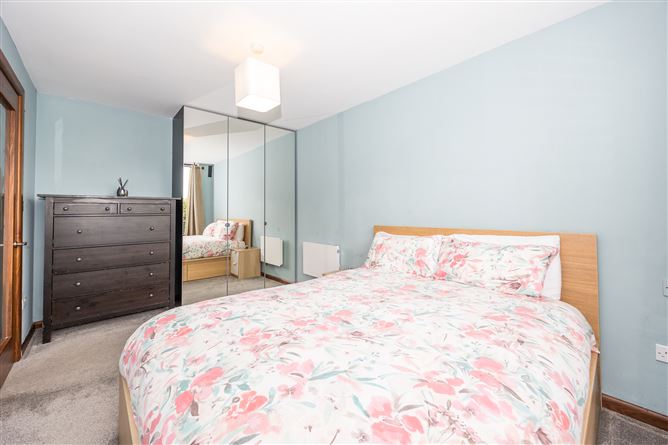3 Parkview Grove , Finglas, Dublin 11