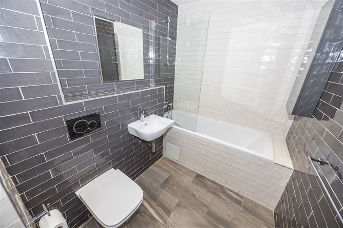 3 Parkview Grove , Finglas, Dublin 11