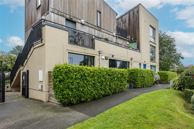 3 Parkview Grove , Finglas, Dublin 11