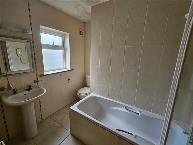 42 Ard Aisling, Tubbercurry, Co. Sligo