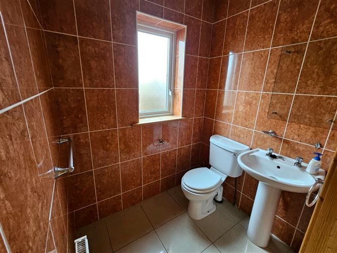 42 Ard Aisling, Tubbercurry, Co. Sligo