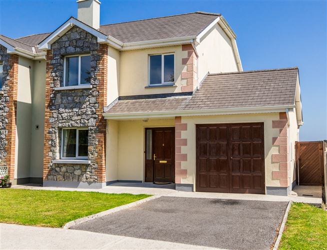 4 Ashwood, Knockcroghery, Co. Roscommon