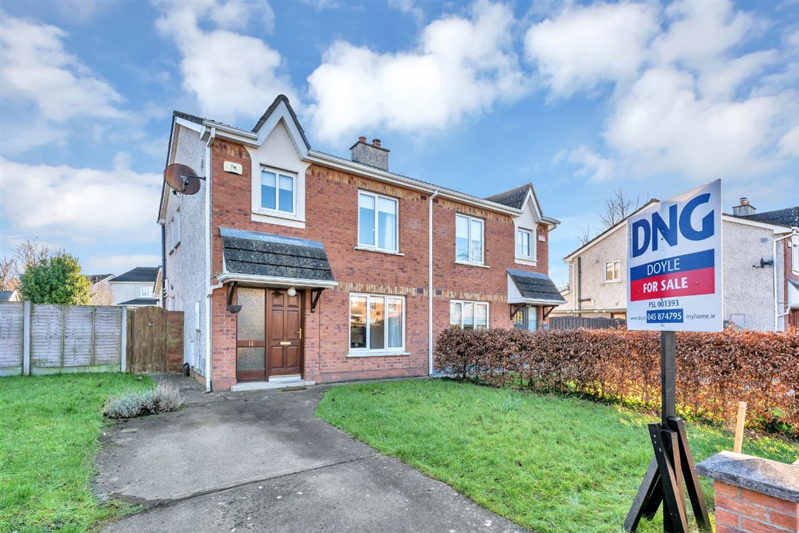 11 The Close, College Farm, Newbridge, Co. Kildare