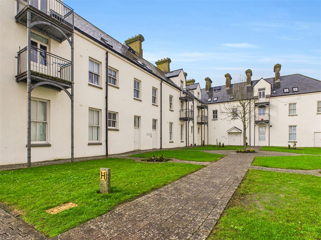 38 Gort An Clochair, Circular Road, Kilkee, Co. Clare