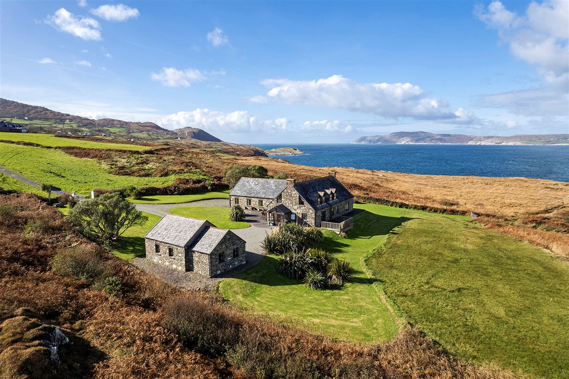 Dunmanus House, Dunkelly West, Goleen, Co. Cork
