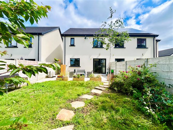 Photo 25 of 28 — 33 The Green, An Glasán, Enniscorthy, Wexford