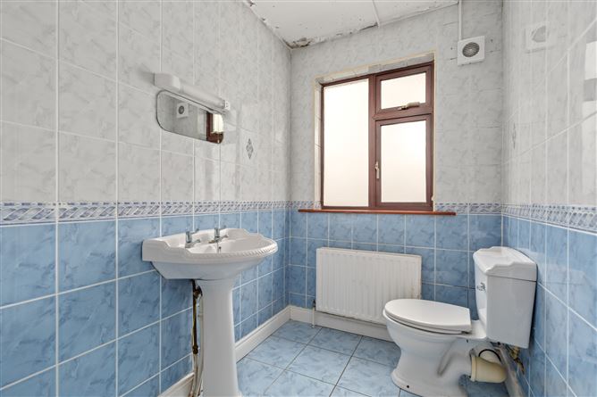 Photo 16 of 25 — 1 Brompton Grove, Castleknock, Dublin 15