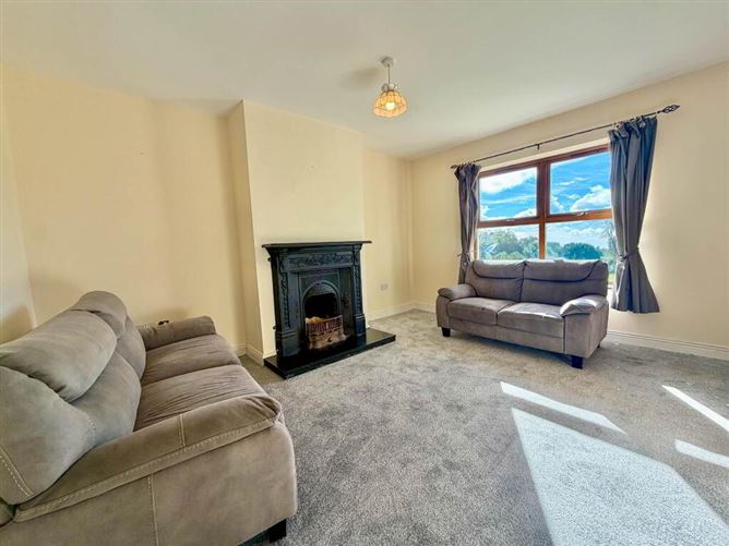 15 Radharc Na Sleibhte, Churchtown, Mallow, Cork