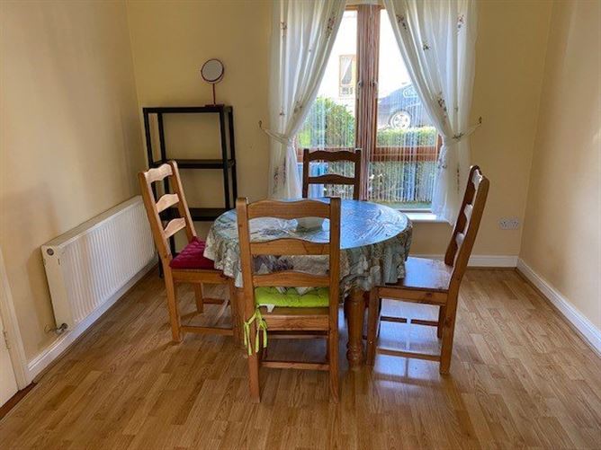73 The Green, Clonard Village, Wexford Town
