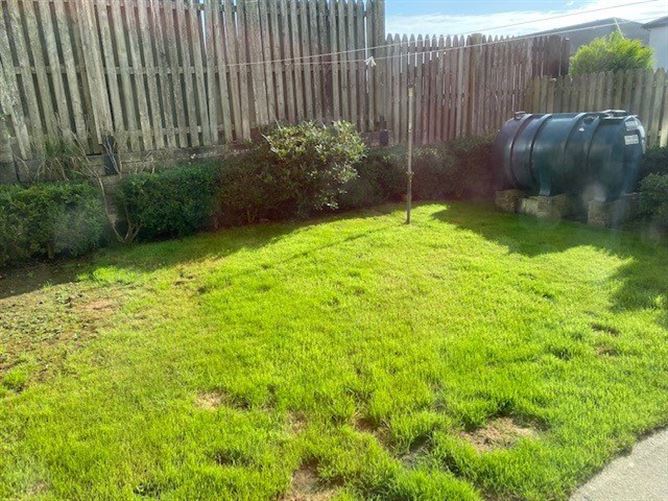 73 The Green, Clonard Village, Wexford Town