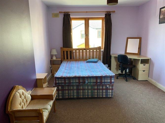 73 The Green, Clonard Village, Wexford Town