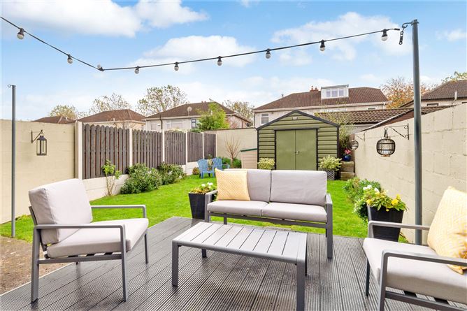 8 Hillcrest Park, Lucan, Co.Dublin