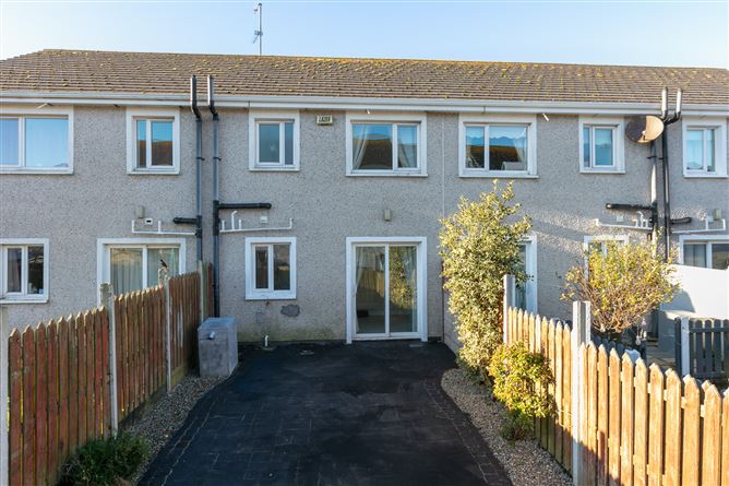 6 Riverchapel Street, Riverchapel, Co. Wexford