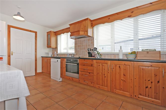 55 Radharc na Coille, Shannon, Co. Clare