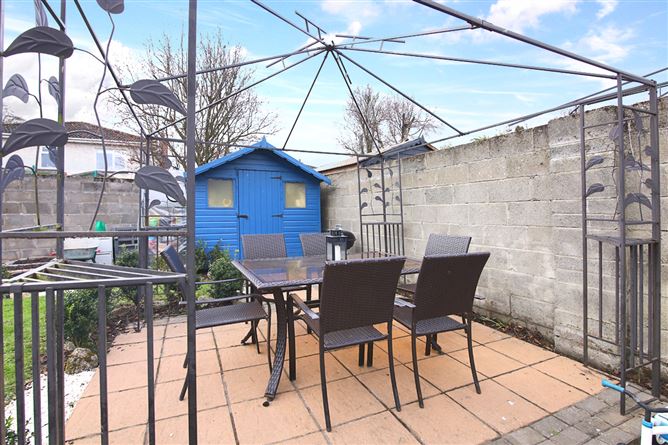 8 The Court, Sadleir Hall, Dunboyne, Meath