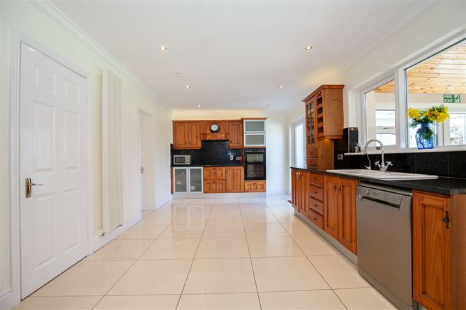 64 Luttrellstown Way, Castleknock, Dublin 15