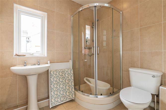 36 Eblana Villas,, Grand Canal Dk, Dublin 2