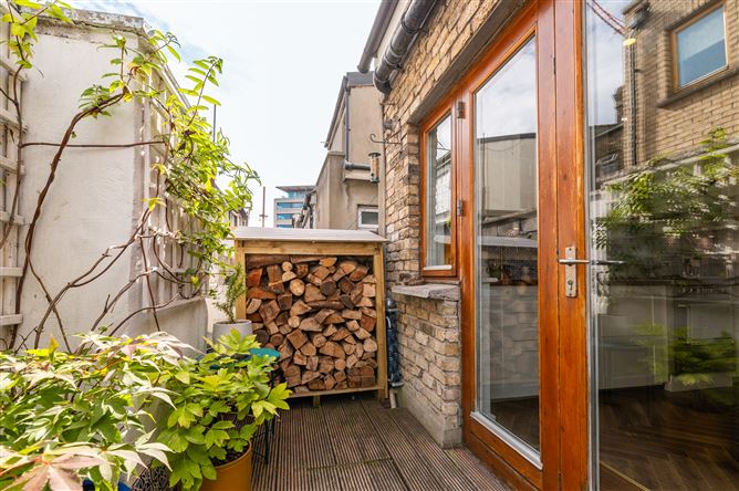 36 Eblana Villas,, Grand Canal Dk, Dublin 2