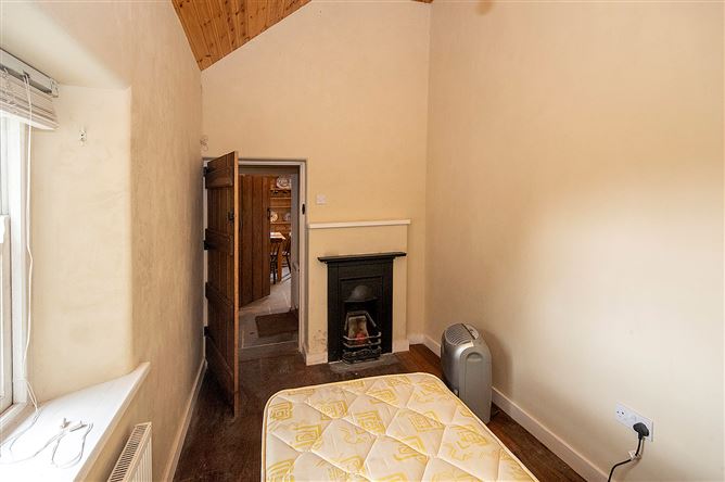 Lyrattin Cottage, Ballinamult, Co. Waterford