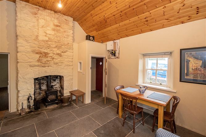 Lyrattin Cottage, Ballinamult, Co. Waterford