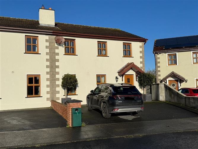 33 Croughan View, Kilmacthomas, Co. Waterford