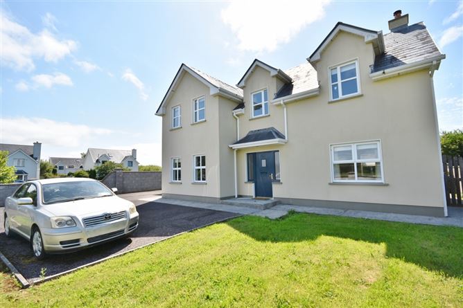 Photo 20 of 35 — 10 Islandganniv Place, Listowel, Co. Kerry