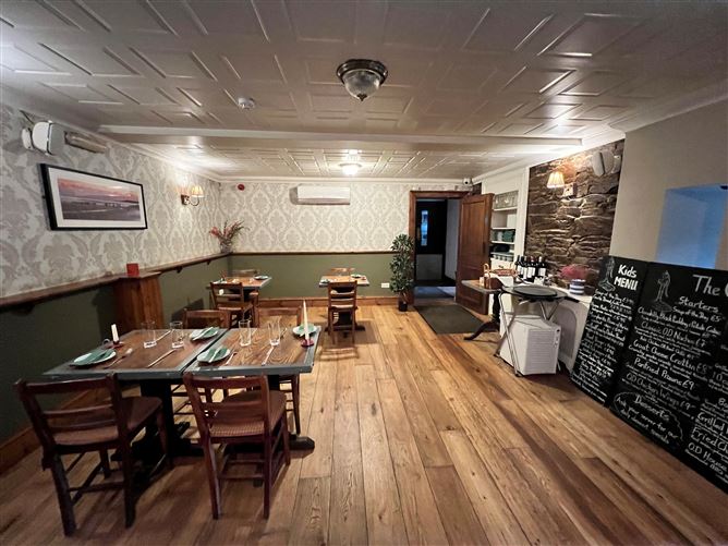 The Over Draught Bar & Restaurant, Minane Bridge, Cork