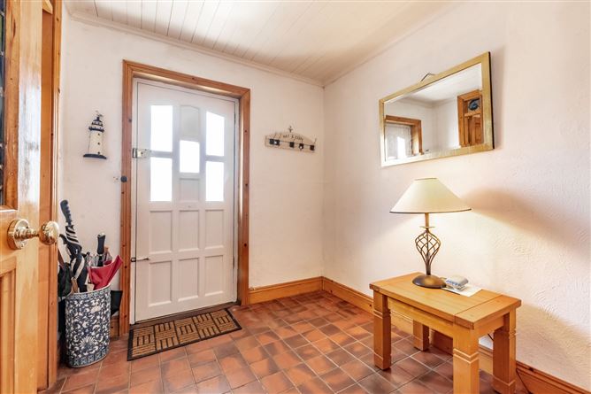 9 The Hermitage, Dunmore East, Co. Waterford