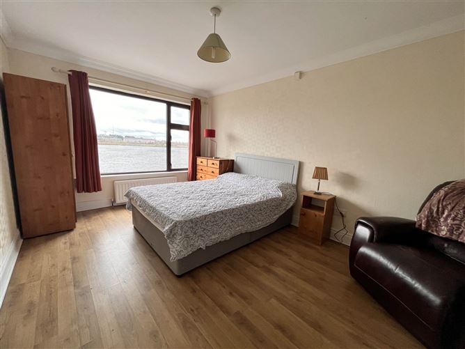 16 Lough Atalia Road, Galway, County Galway