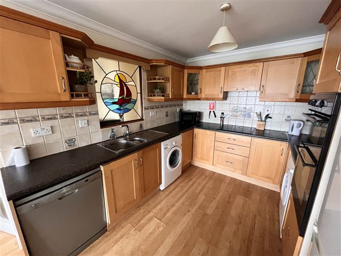 16 Lough Atalia Road, Galway, County Galway