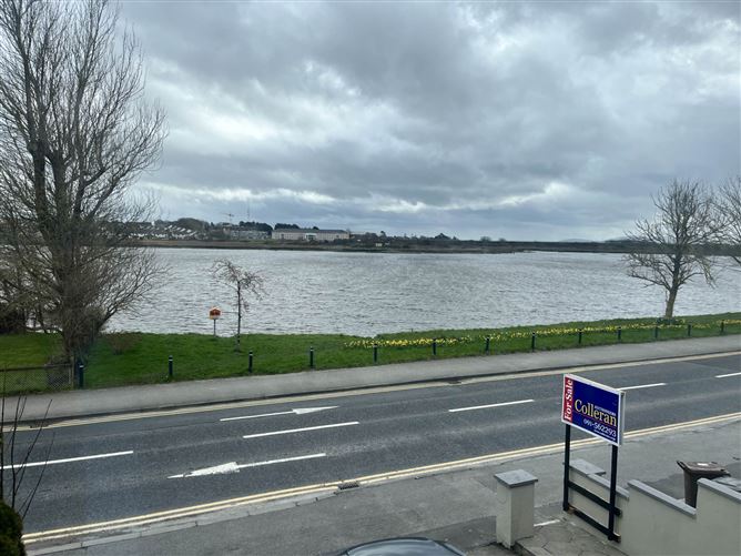 16 Lough Atalia Road, Galway, County Galway