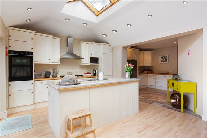 48 Stepaside Park, Stepaside, Dublin 18