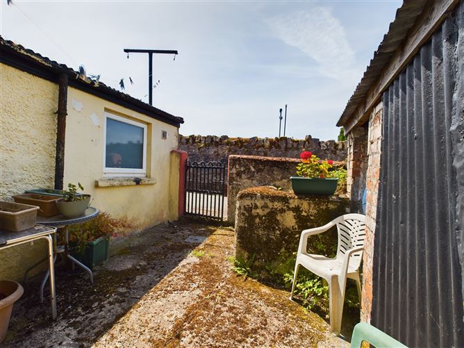 57 St Mary's Road, Midleton, Cork