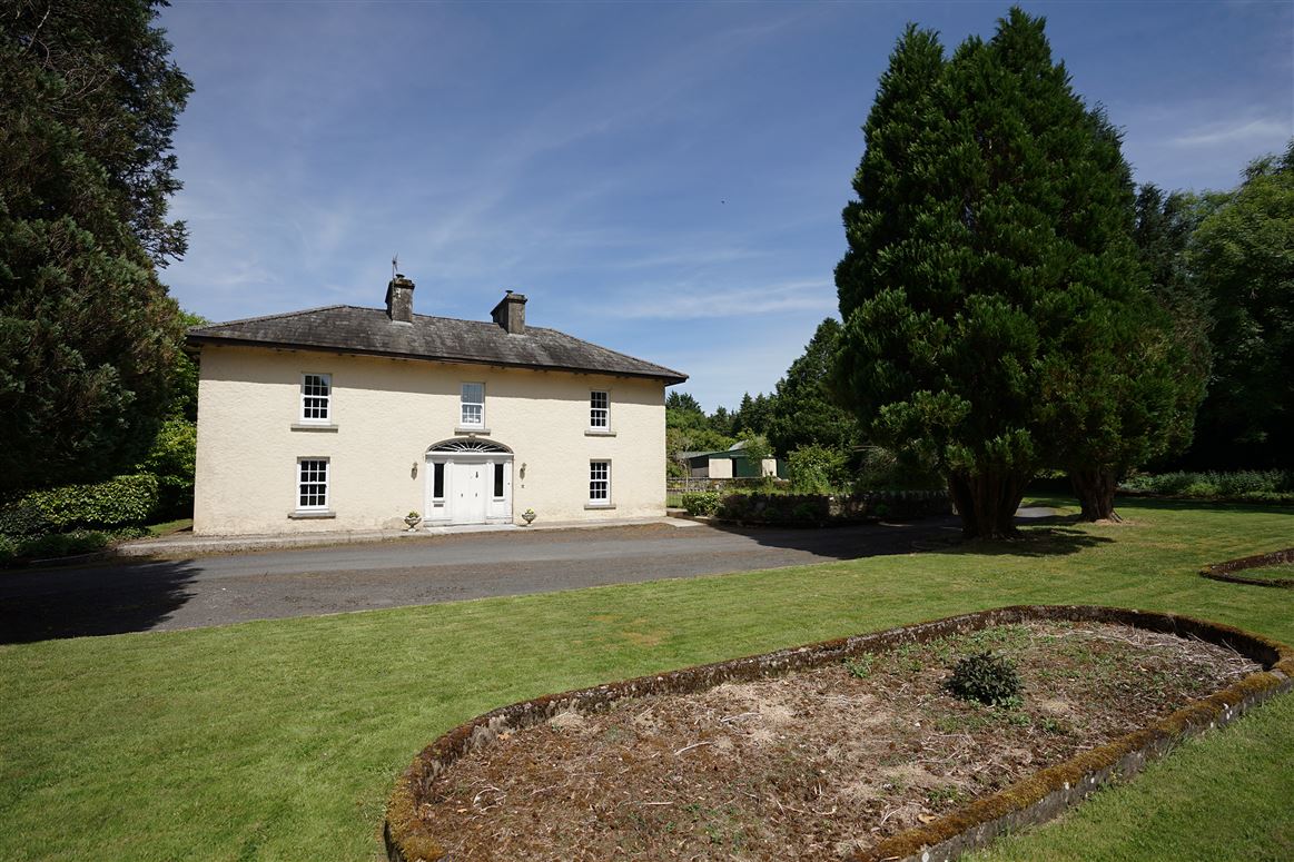 Brook Lodge, Carrowroe, Tulla, Clare