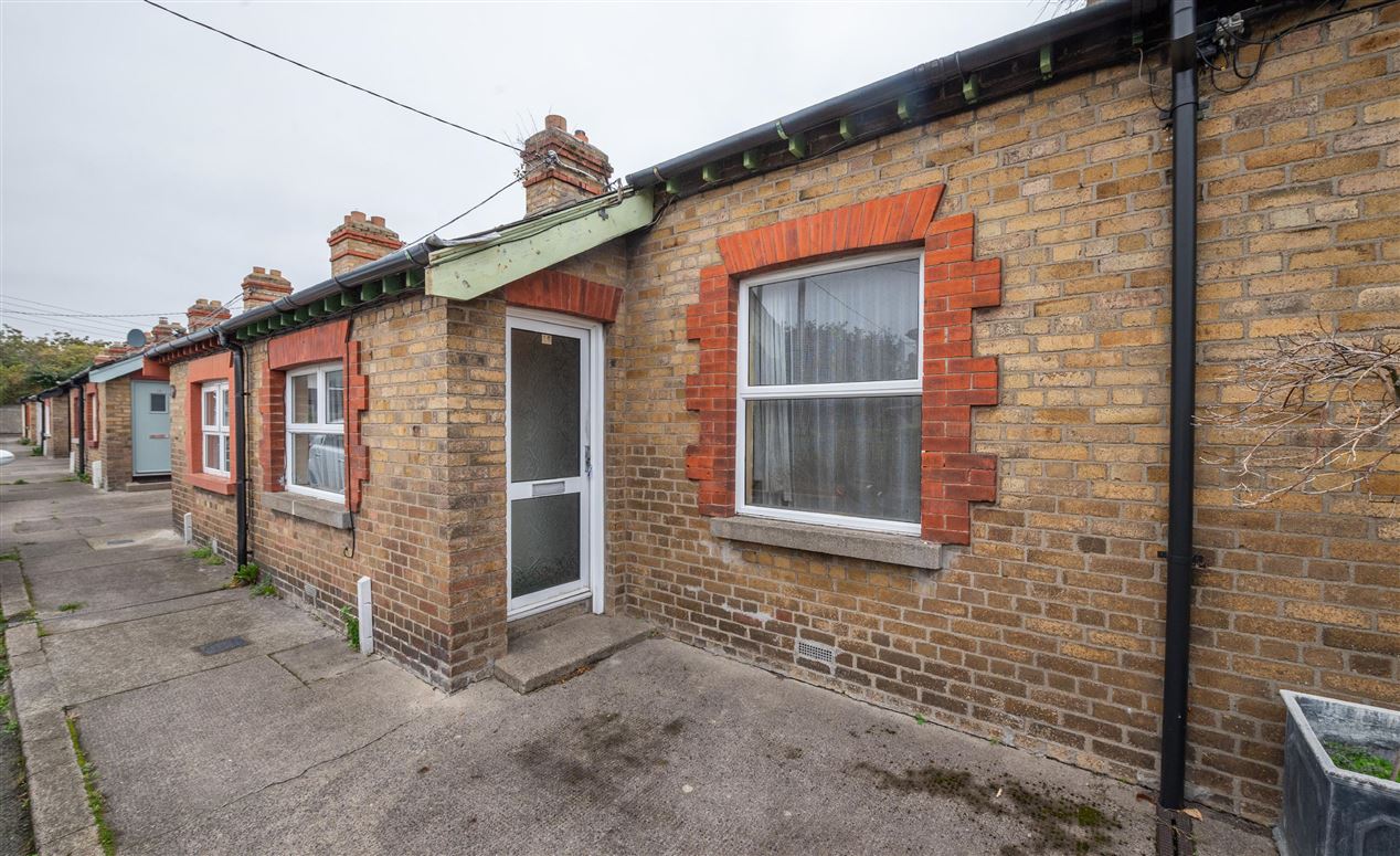 16 Carysfort Villas, Dalkey, Dublin