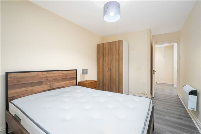 6 Manor Hall, Kilmainham, Dublin 8, D08 Y2R1