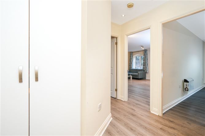 6 Manor Hall, Kilmainham, Dublin 8, D08 Y2R1