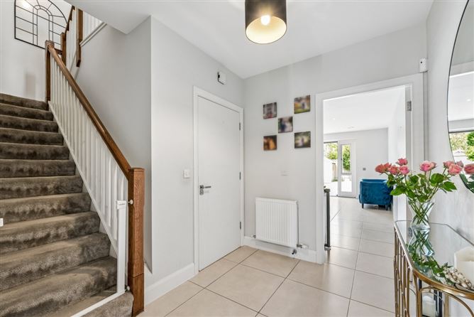 https://photos-a.propertyimages.ie/media/0/8/8/5008880/60e0a1c8-faff-48b0-9726-80226efce781_l.jpg