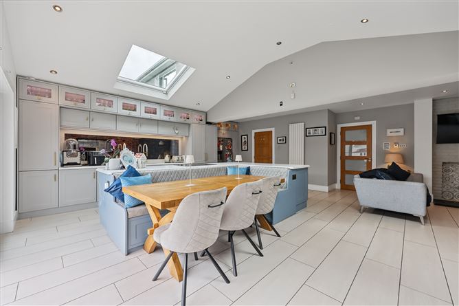 7 Carrickhill Walk, Portmarnock, County Dublin