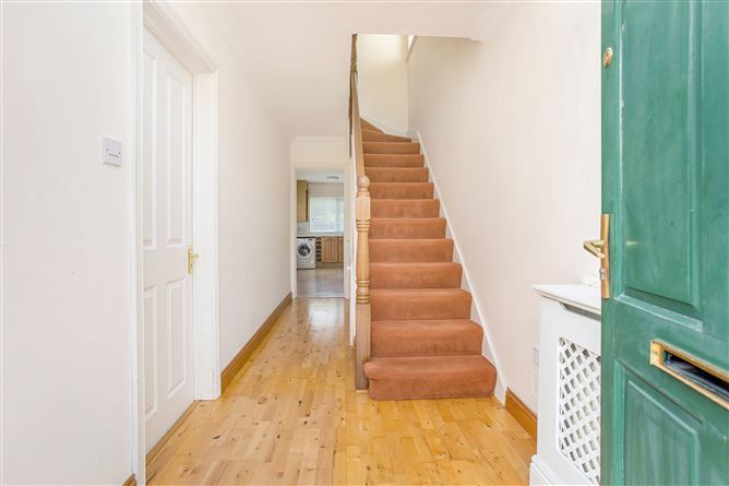 Photo 9 of 26 — 11 Wainsfort Manor Crescent, Terenure, Dublin 6W