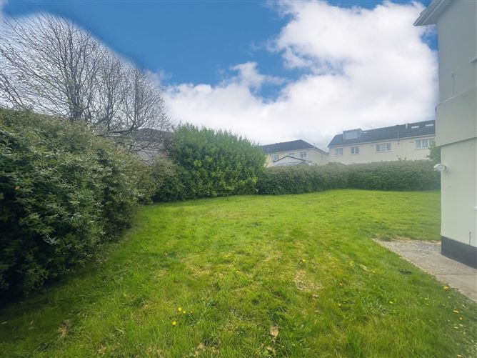 26 Castleview Grove, Swords, County Dublin