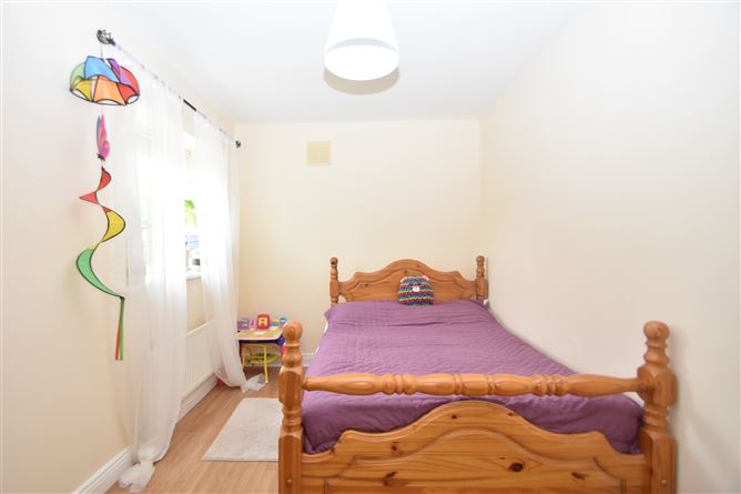 26 Castleview Grove, Swords, County Dublin