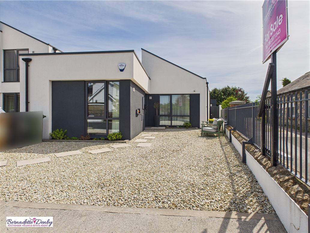 5 Greenacres Old Kilgobbin Road, Sandyford, Dublin 18