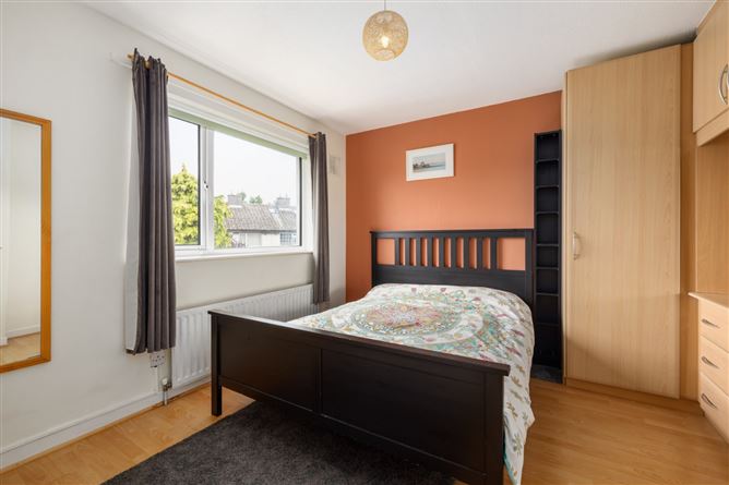 60 Rathsallagh Drive, Shankill, Dublin 18