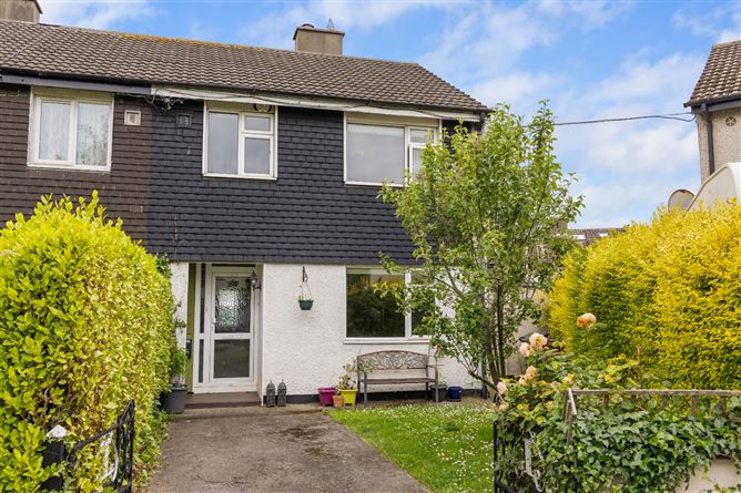 60 Rathsallagh Drive, Shankill, Dublin 18