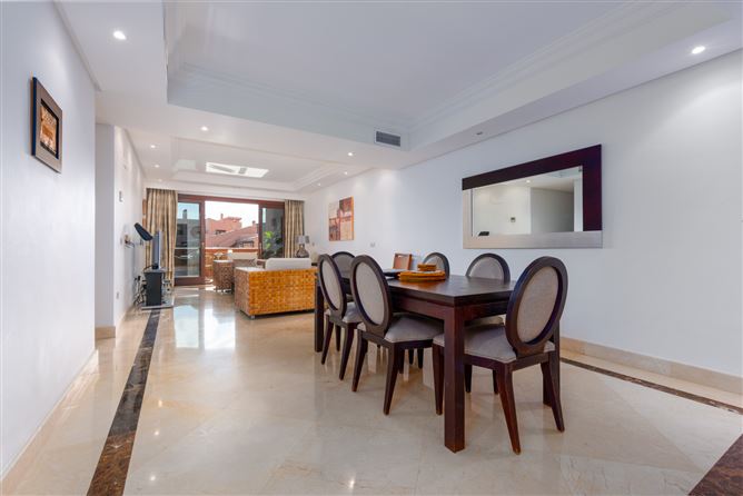 Spain, Estepona, - COSTA-01087P